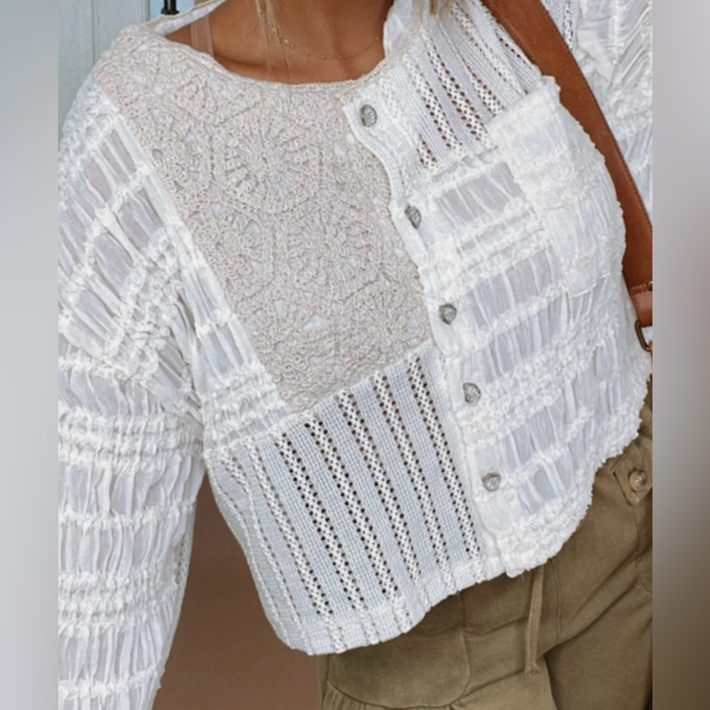 White Textured Women's Top - Picture 7 of 8